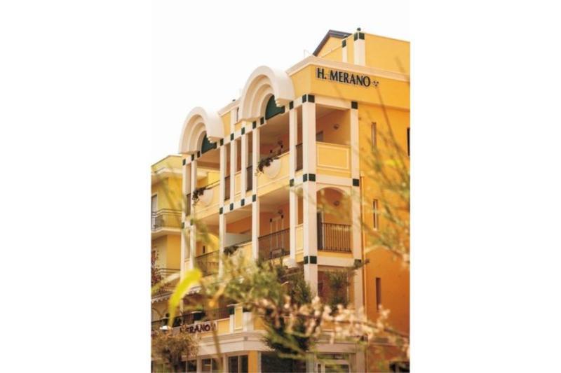 Hotel Merano Misano Adriatico Exteriör bild